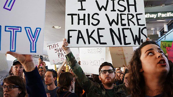 Protestors about fake news